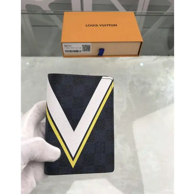 Official Brother Sam Bags LV 19T1L0407 0602